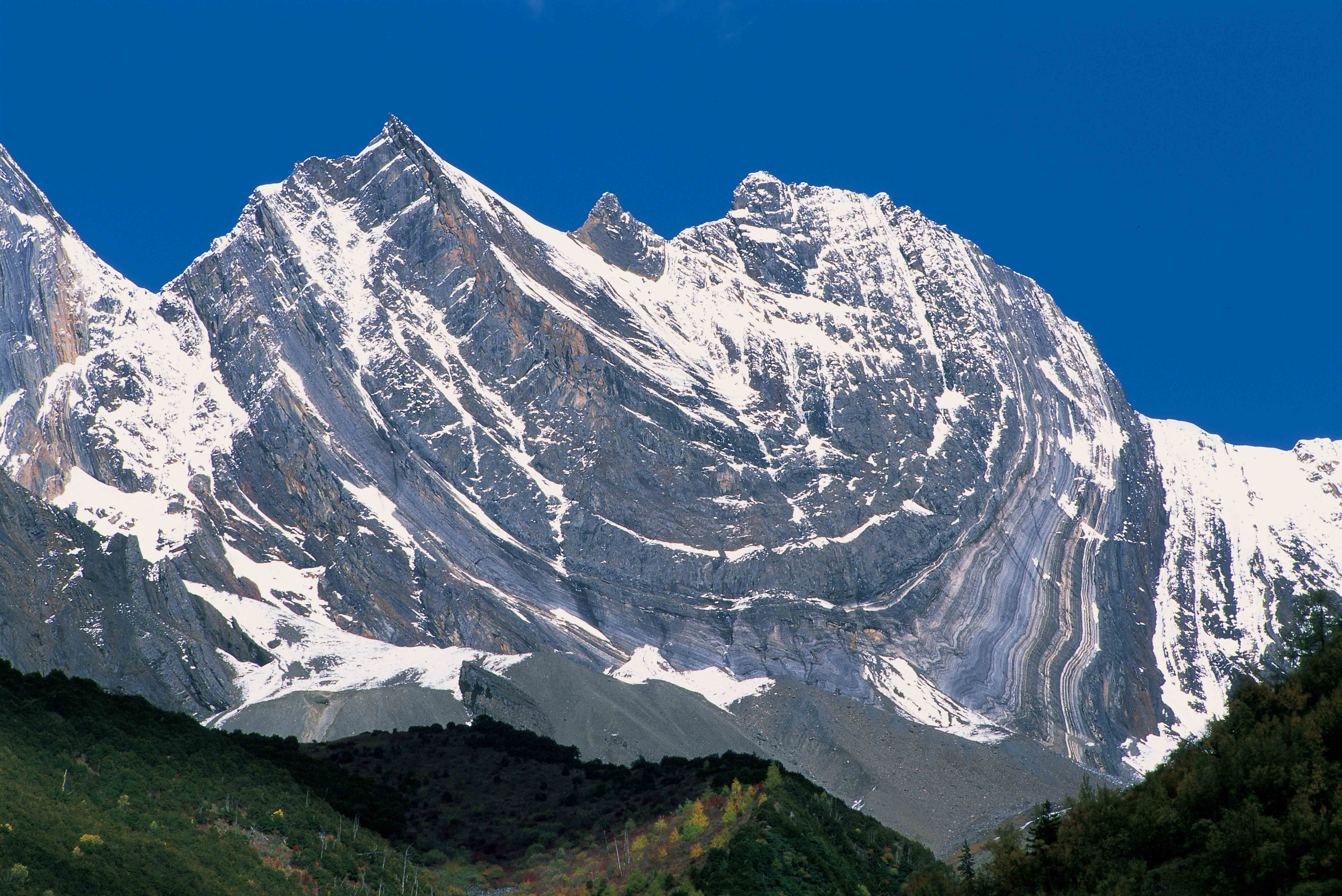 五色山，图源官网