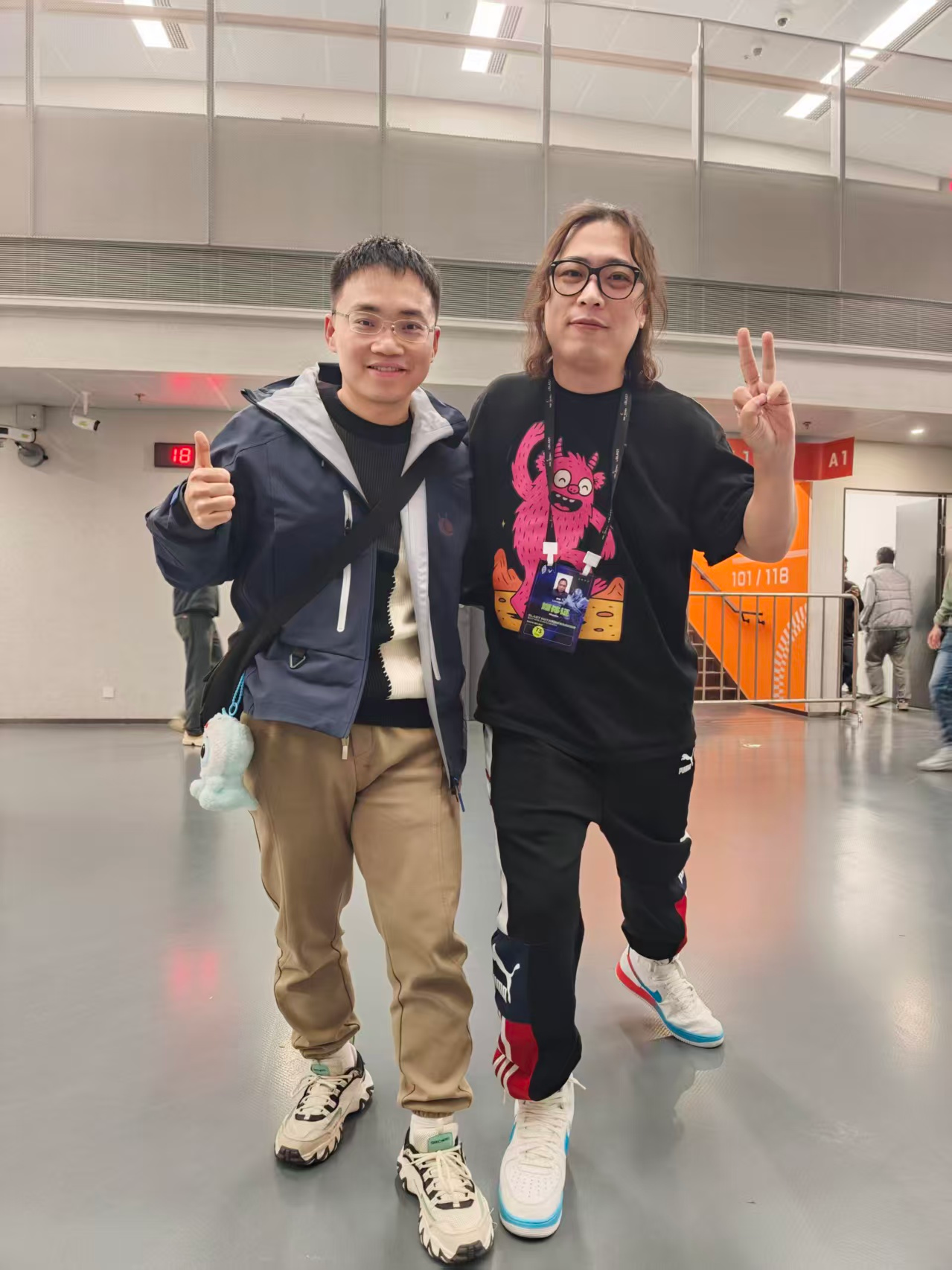 请输入图片描述